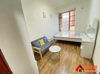 「昆明」官渡海伦国际泰晤士区,2室2厅房子出租(合租)，租金