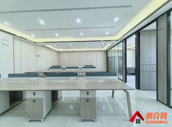 昆明大都摩天购物中心写字楼 >330m²写字楼出租,参