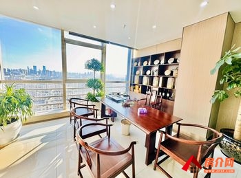 和谐广场 >200m²写字楼出租，参考报价：5000元