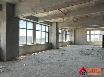 万科翡翠(商住楼) >200m²写字楼出售，参考报价：