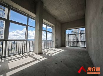 昆明港城中心 >1357m²写字楼出售,参考报价:88 昆明港城中心 >1357m²写字楼出售,参考报价:88