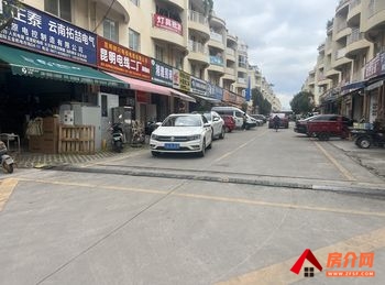 官渡海伦国际190m²商铺出售,参考报价:115万元 官渡海伦国际190m²商铺出售,参考报价:115万元