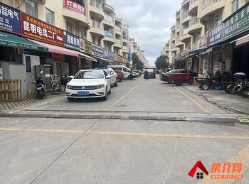 官渡海伦国际190m²商铺出售,参考报价:115万元 官渡海伦国际190m²商铺出售,参考报价:115万元