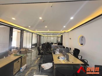 滇池柏悦(办公) >547m²写字楼出租，参考报价：面