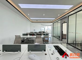 「昆明」银都汇商务中心 >228m²写字楼出租，参考报