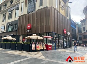 昆明西山滇池路片区225m²商铺出售，参考报价：128万元