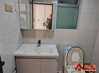 「昆明」呈贡玉潭佳苑,2室1厅房子出租(整租)，租金每月14