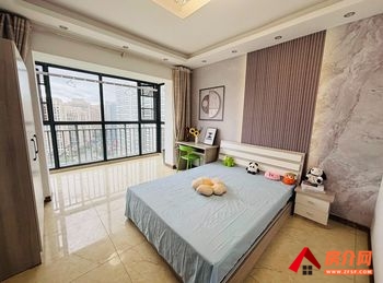 五华西城林语华郡苑，3室1厅房子出租(合租)，租金每月800