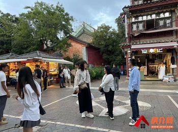 「昆明」五华南屏街片区40m²商铺转让,参考报价:面议 「昆明」五华南屏街片区40m²商铺转让,参考报价:面议