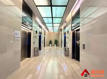 绿地汇海大厦 >400m²写字楼出租，参考报价：面议