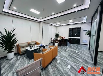 「昆明」和谐广场 >192m²写字楼出租，参考报价：4