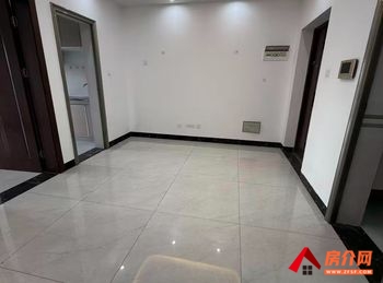 #金恒财富广场小区房屋出租#盘龙金恒财富广场，1室1厅房子出