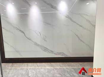 螺蛳湾中心 >256m²写字楼出租,参考报价:面议