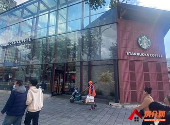 「昆明」五华南屏街片区600m²商铺出售，参考报价：600万