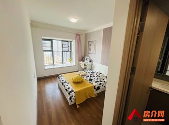 「昆明」西山金地商置昆悦,3室2厅房子出租(合租)，租金每月