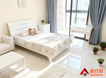 昆明盘龙昆明广场中央(B区) 2室1厅房子出租(合租)，租金