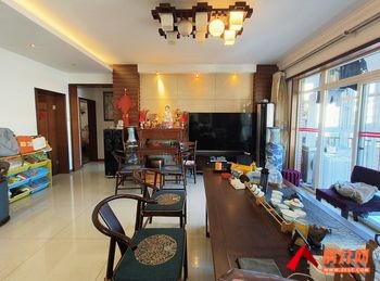 官渡春城明珠，4室2厅二手房出售,报价：157万元