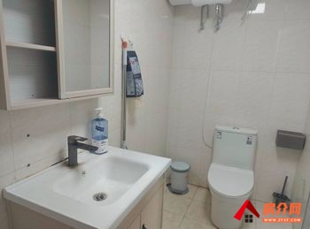 五华香宫国际大厦，1室1厅房子出租(整租)，租金每月1800