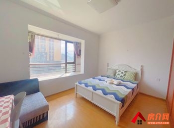 「昆明」五华万彩城市花园,3室2厅房子出租(合租)，租金每月