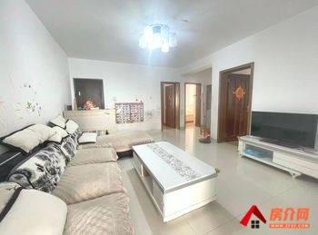 西山顺昌里，3室2厅房子出租(整租)，租金每月1500元