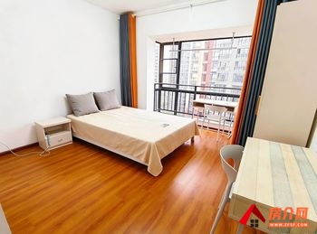 五华经典双城A区，2室2厅房子出租(合租)，租金每月700元