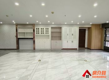 云南映象写字楼 >213m²写字楼出租，参考报价：55