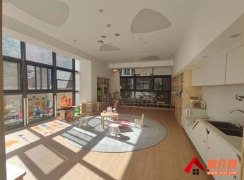 盘龙金殿片区800m²商铺出租，参考报价：面议