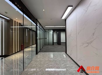 国际友联 >238m²写字楼出租，参考报价：7140元