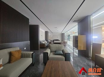 盘龙白龙路片区400m²商铺出租，参考报价：面议