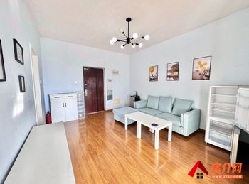 盘龙鑫世界,1室1厅房子出租(整租),租金每月1500元 盘龙鑫世界,1室1厅房子出租(整租),租金每月1500元