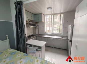 丹霞苑小区房屋出租丨西山丹霞苑，2室1厅房子出租(合租)，租