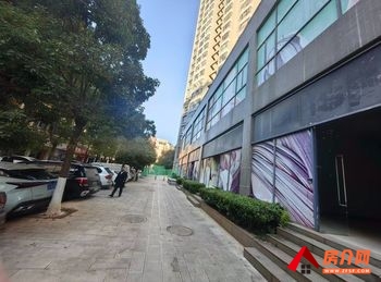 盘龙北辰财富中心177m²商铺出售，参考报价：366万元