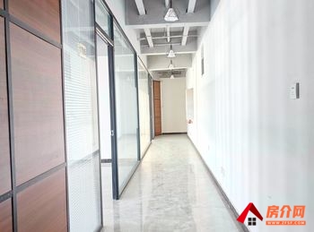 莲花财富中心 >360m²写字楼出租,参考报价:面议