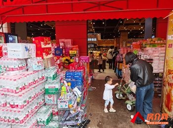 官渡长水机场450m²商铺出售，参考报价：面议