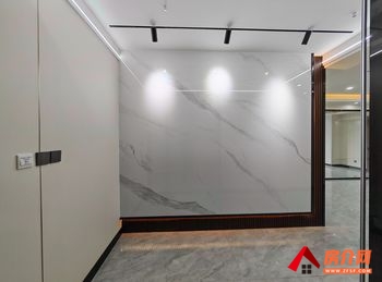 螺蛳湾中心 >234.61m²写字楼出租，参考报价：面