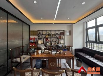 「昆明」观云海(办公) >356m²写字楼出租，参考报