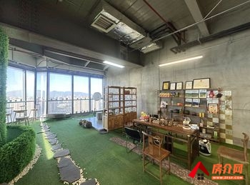 万达广场(南塔) >245m²写字楼出售，参考报价：1