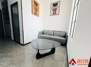 官渡蓝光水岸公园，1室1厅房子出租(整租)，租金每月1250