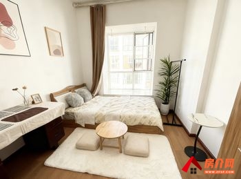 西山佳湖花园，3室2厅房子出租(合租)，租金每月600元