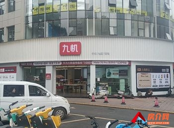 盘龙金星立交桥118m²商铺出售,参考报价:100万元