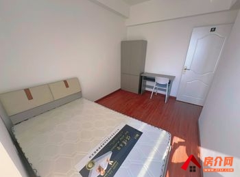 「昆明」五华中环金界,3室1厅房子出租(合租)，租金每月50