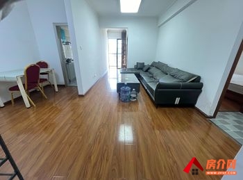 昆明盘龙金恒财富广场 2室2厅房子出租(整租)，租金每月16