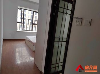 官渡盛泰公园盛世，4室2厅房子出租(合租)，租金每月650元