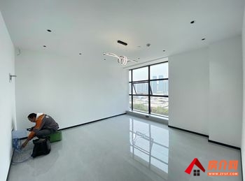 东聚嘉信商务中心 >405m²写字楼出租，参考报价：7