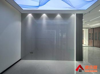 颐高数码中心 >160m²写字楼出租，参考报价：496