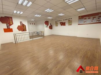 五华北市区106m²商铺出租，参考报价：3000元/月