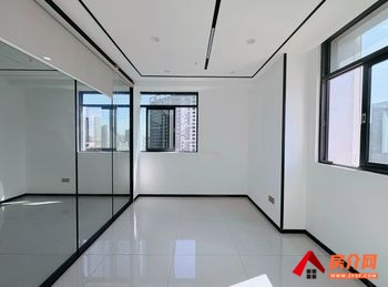 「昆明」颐高数码中心 >217m²写字楼出租，参考报价