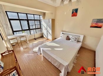 昆明五华春城慧谷(西区) 3室1厅房子出租(合租)，租金每月