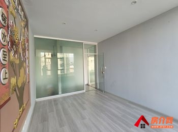 新诚商业中心(办公) >76m²写字楼出租，参考报价：