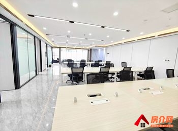 「昆明」蓝光昆仑中心 >1390m²写字楼出租，参考报